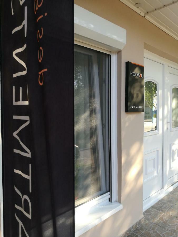 Room4U Apartment Balatonszemes Ngoại thất bức ảnh